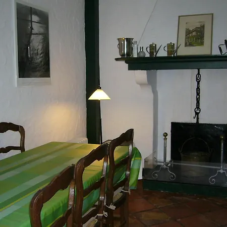 House With 2 Bedrooms In The Heart Of Biarritz, Walking Distance From